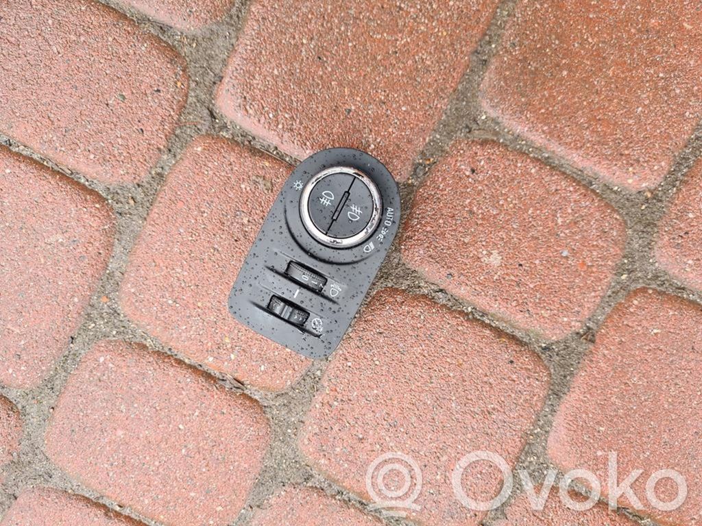 Interruptor de luz   39050757,31TYS