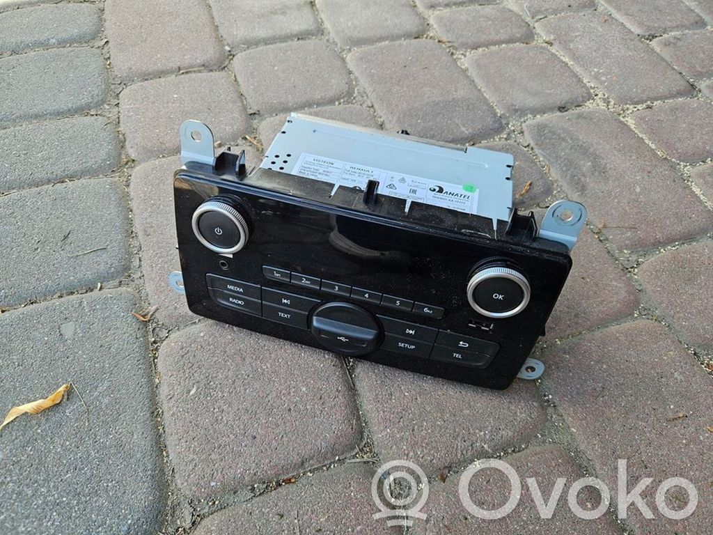 Renault Clio IV Radija/ CD/DVD grotuvas/ navigacija 