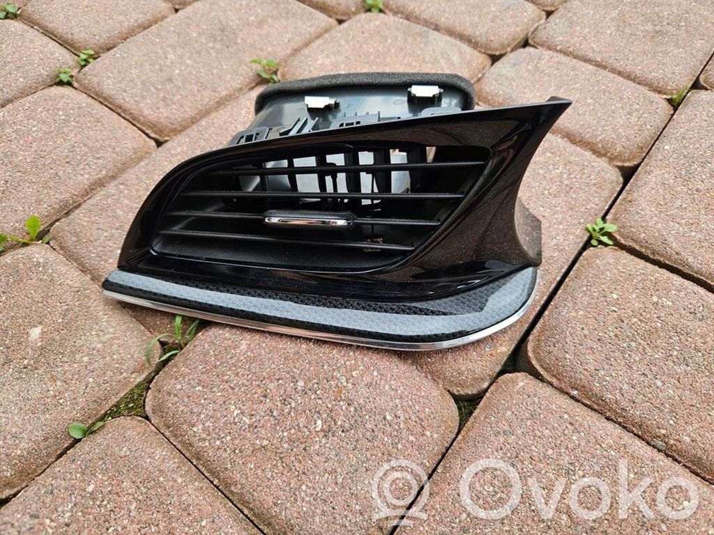 Opel Insignia B Grilă ventilație/ramă laterală bord 