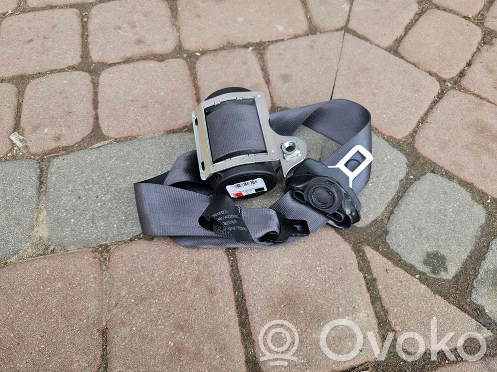 Opel Corsa E Saugos diržo apdaila 
