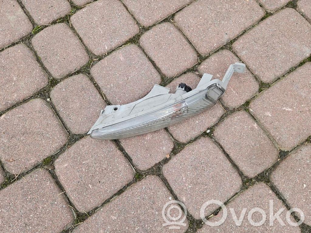 Opel Astra J Front indicator light 