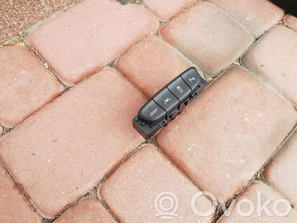 Opel Astra K Otros interruptores/perillas/selectores 