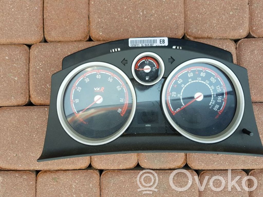 Opel Astra H Velocímetro (tablero de instrumentos) 