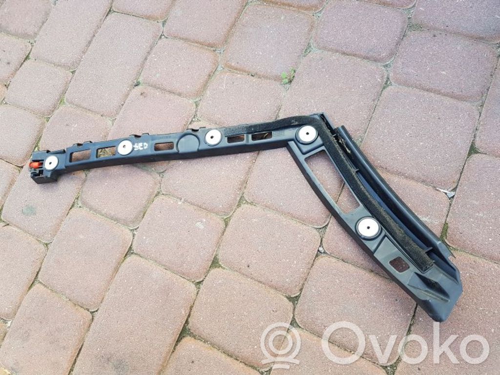 Opel Insignia A Rear bumper mounting bracket 