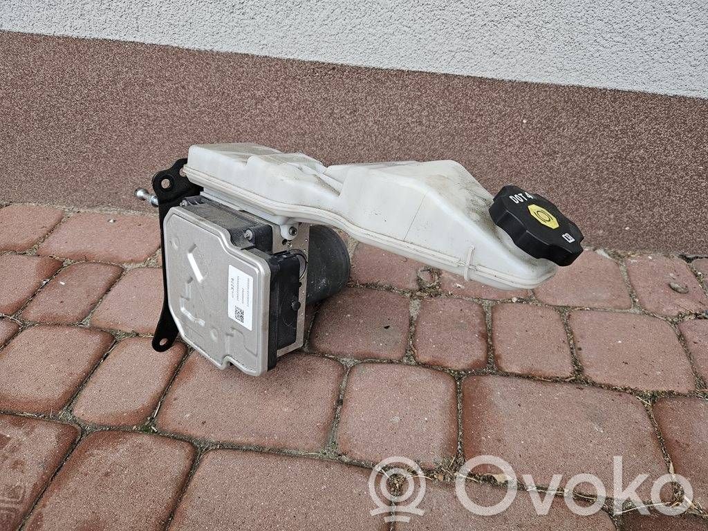 Opel Astra K Bomba de ABS 