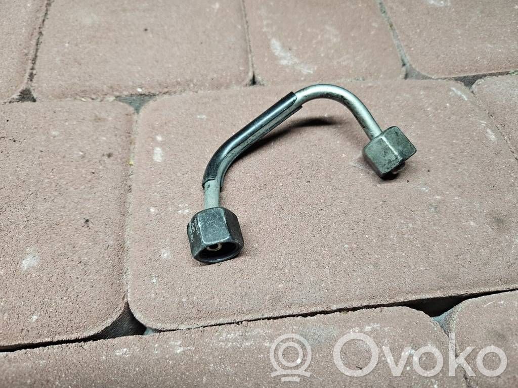 Opel Crossland X Fuel injector supply line/pipe 