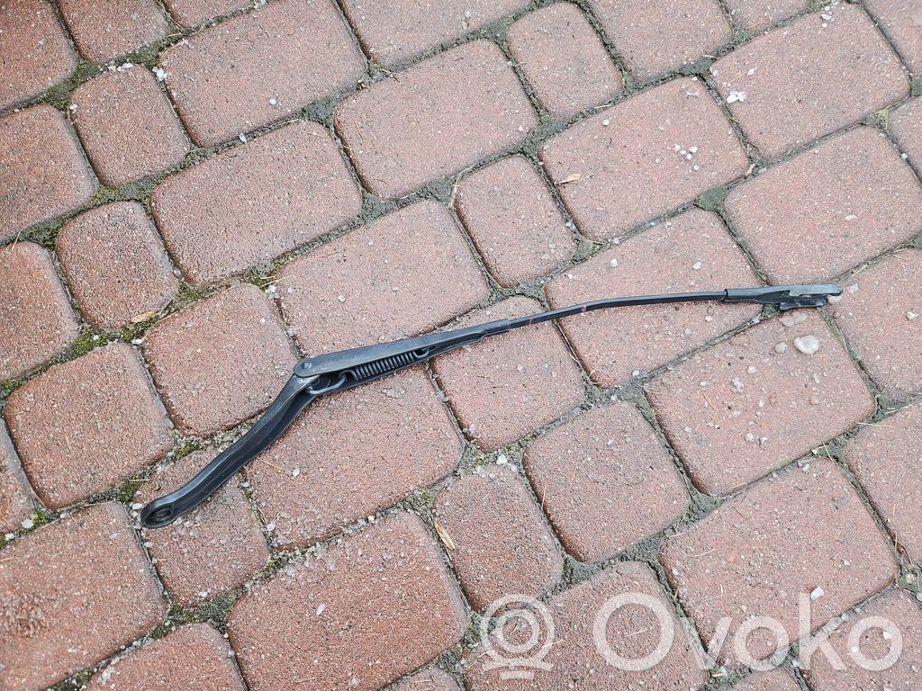 Wischerarm vorne   13284136