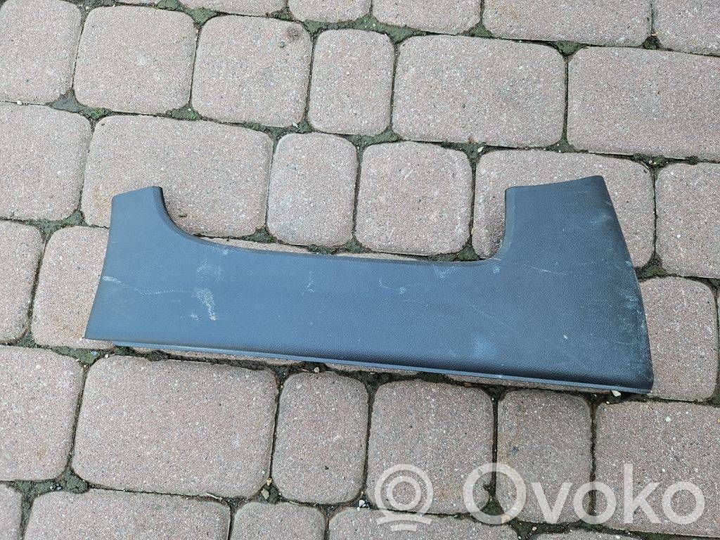 Renault Trafic III (X82) Moldura del asiento 