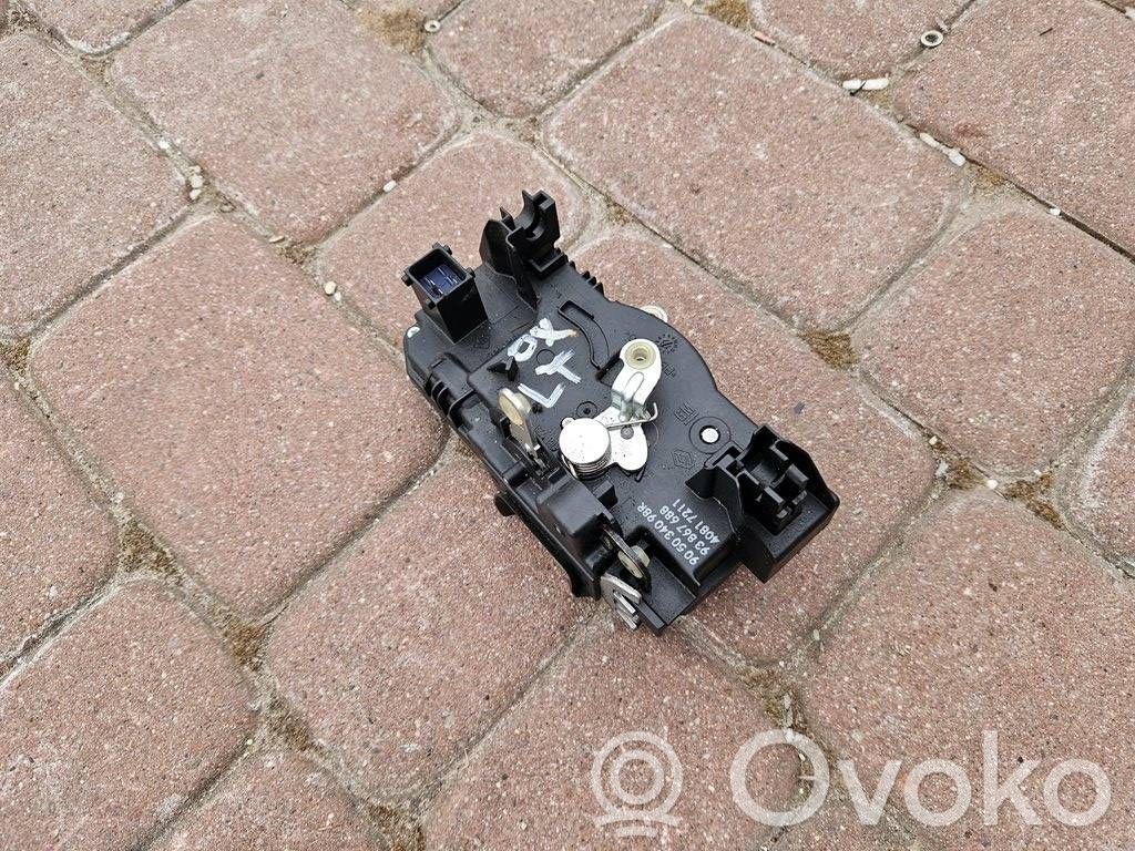 Opel Vivaro Zamek drzwi tylnych samochodów dostawczych 
