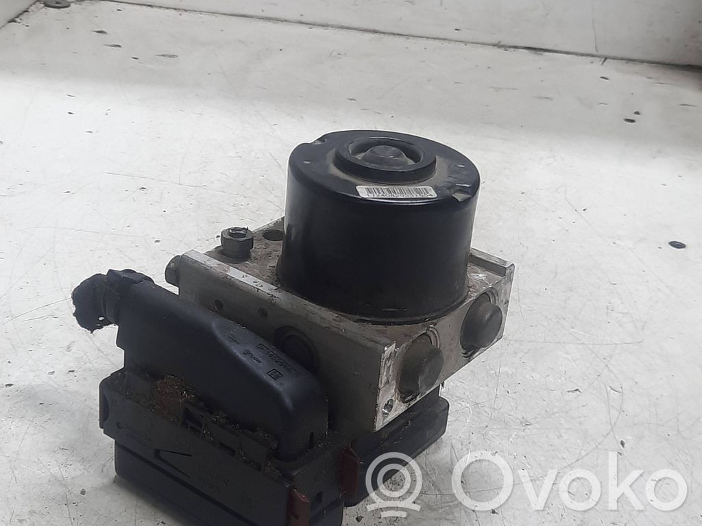 Opel Zafira B Bomba de ABS 