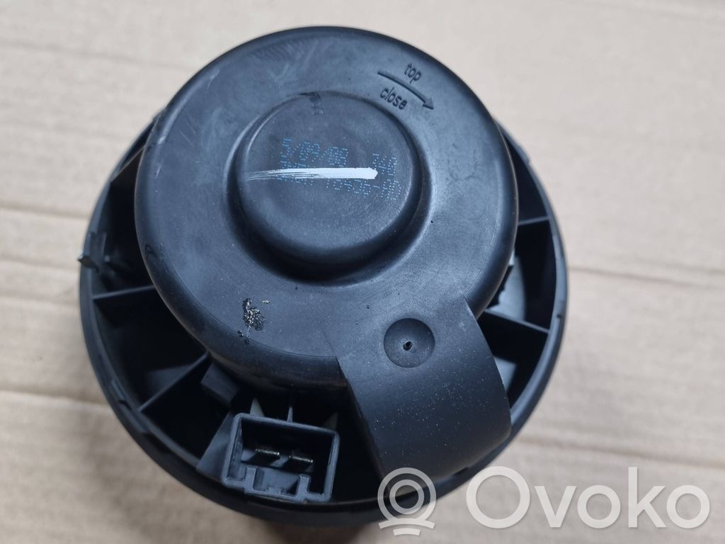 Mazā radiatora ventilators
