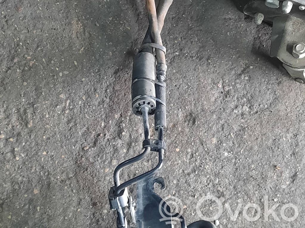 Ohjaustehostimen pumppu   6Q0423371