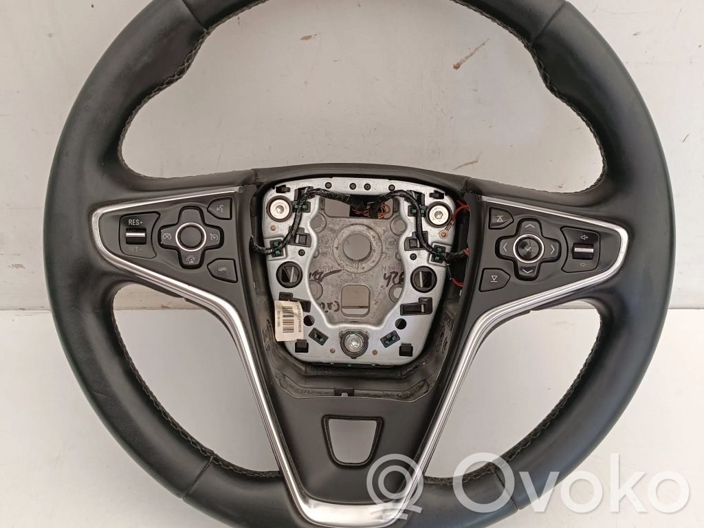Opel Insignia A Ohjauspyörä 