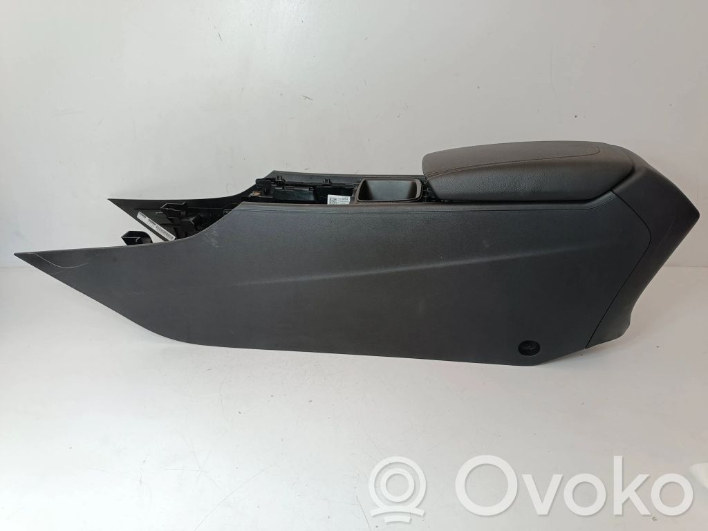 Opel Insignia B Centrālā konsole 