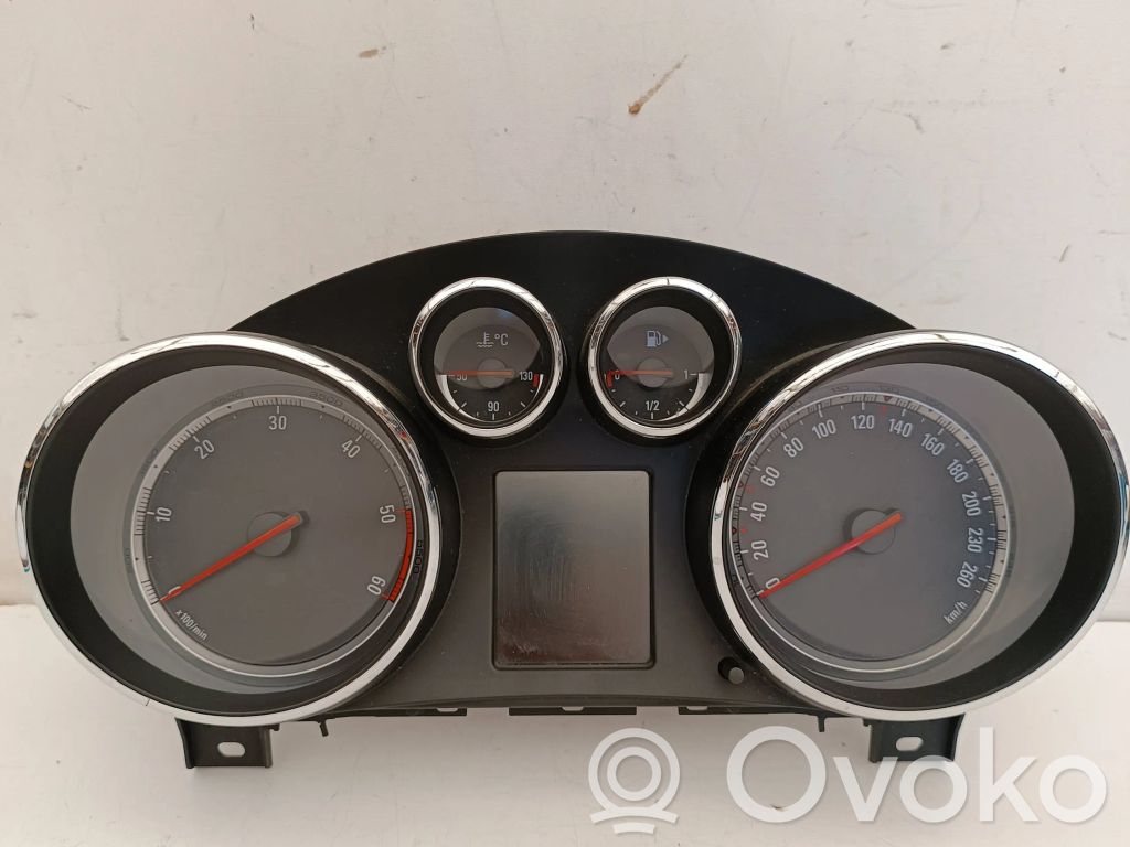 Opel Insignia A Speedometer (instrument cluster) 