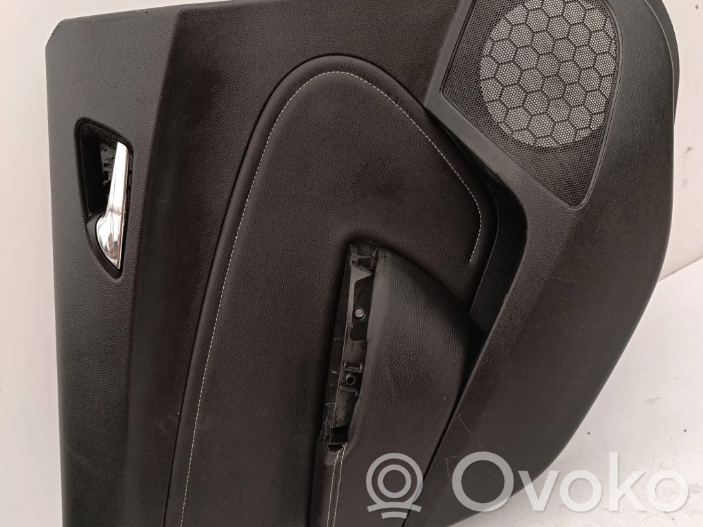 Opel Astra J Apmušimas galinių durų (obšifke) 