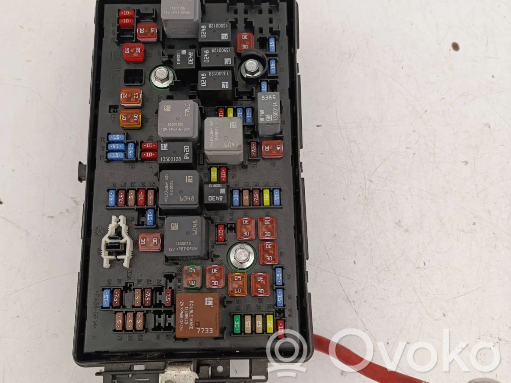 Opel Insignia A Fuse box set 