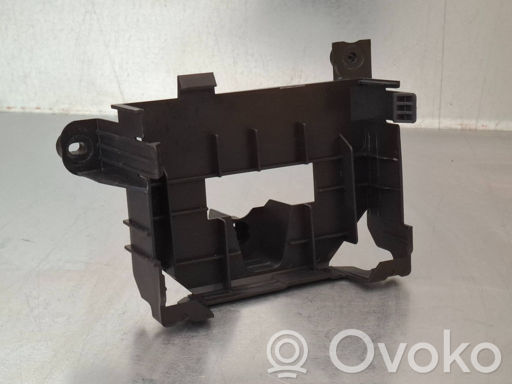 Opel Mokka X Other engine bay part 