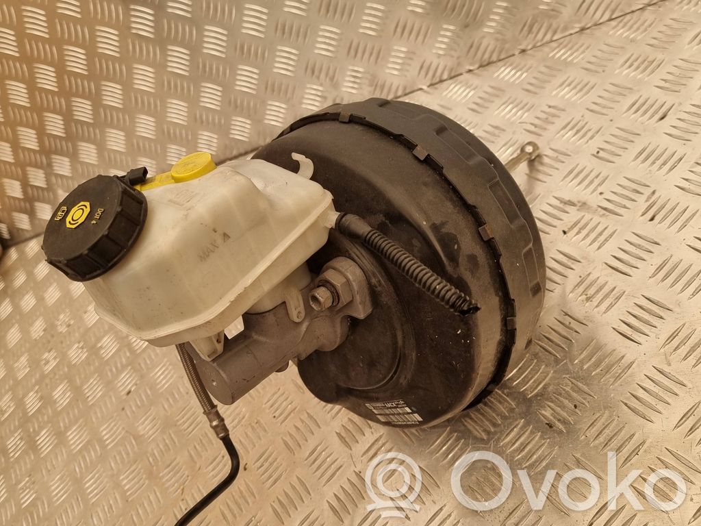 Opel Astra J Brake booster 