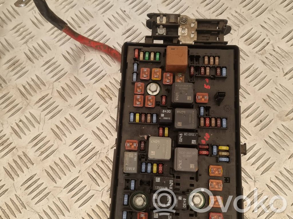 Opel Insignia A Fuse module 