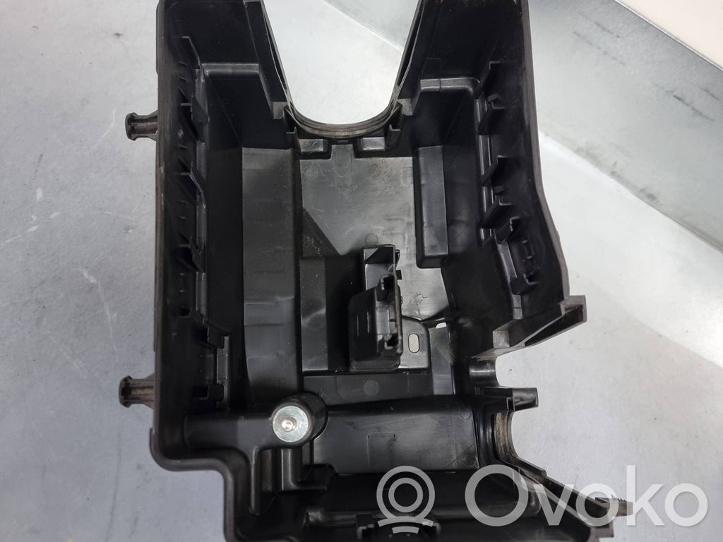 Renault Trafic III (X82) Juego de caja de fusibles 
