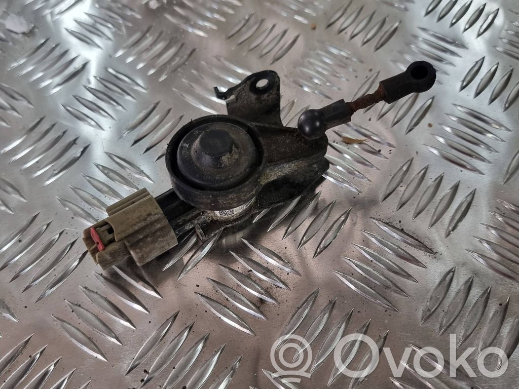 Headlight/headlamp level sensor   13377865