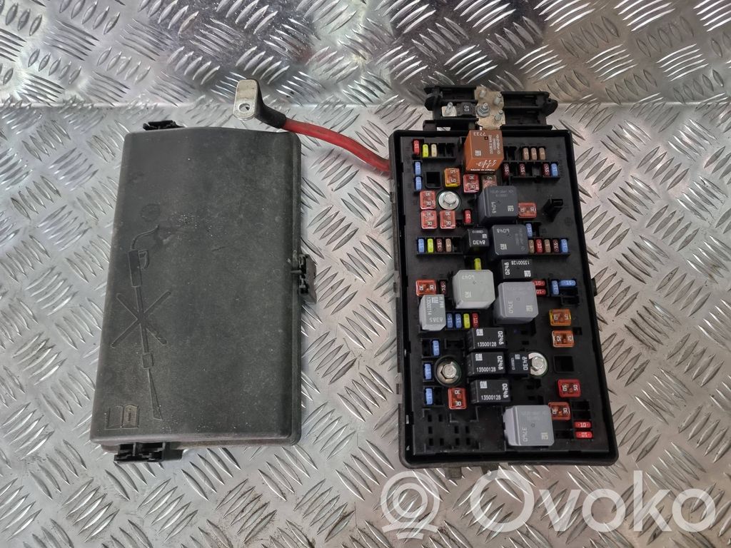 Opel Insignia A Sulakemoduuli 