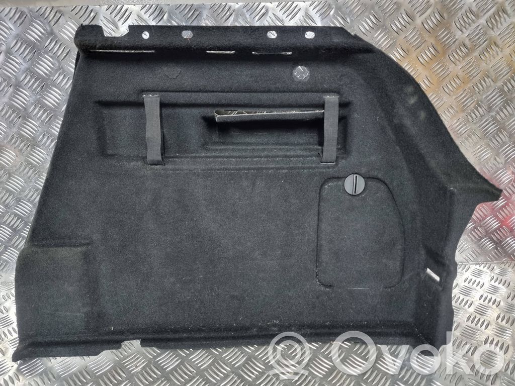 Opel Astra J Boczek / Tapicerka boczna bagażnika 