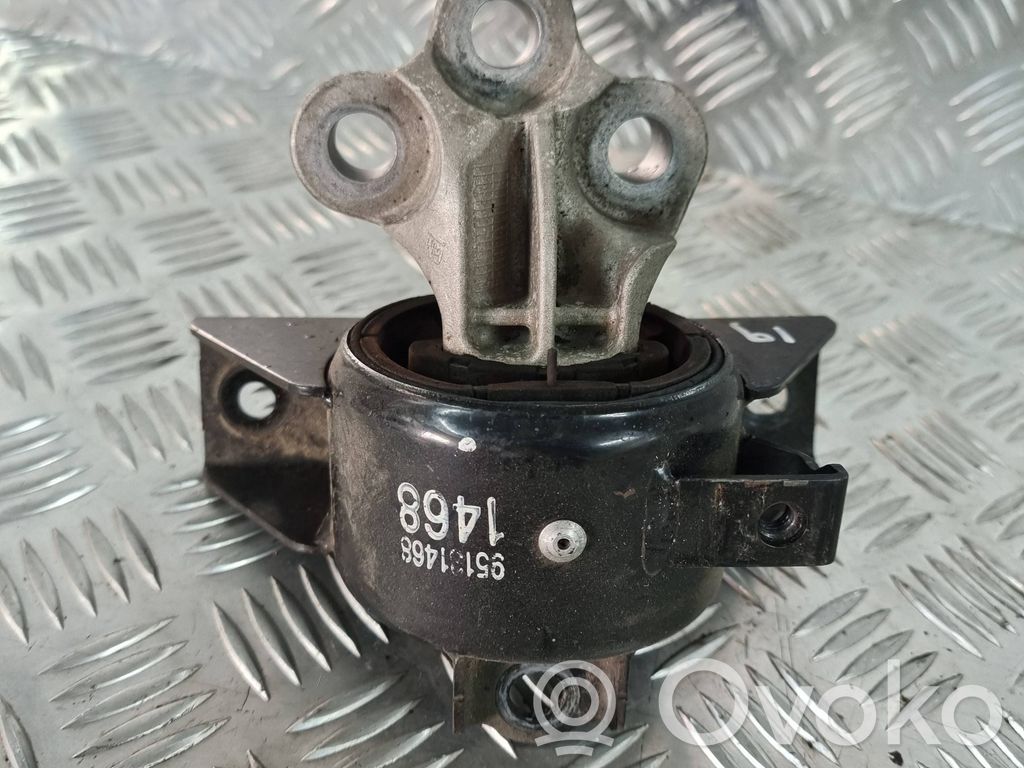 Opel Mokka Engine mount bracket 