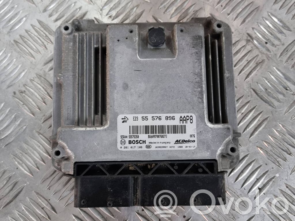 Opel Astra J Engine control unit/module 