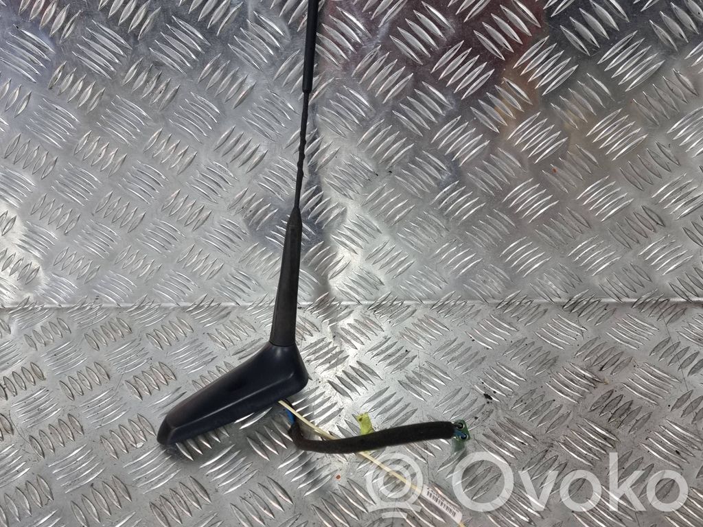 Opel Mokka X GPS-pystyantenni 