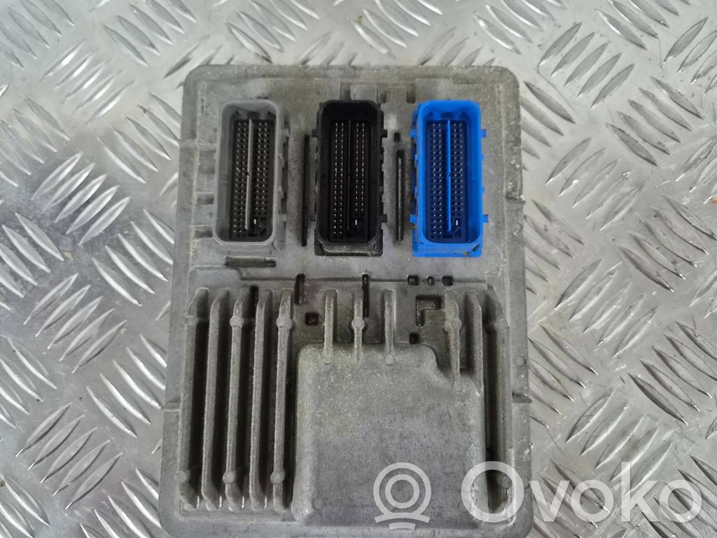 Opel Astra K Unidad de control/módulo del motor 