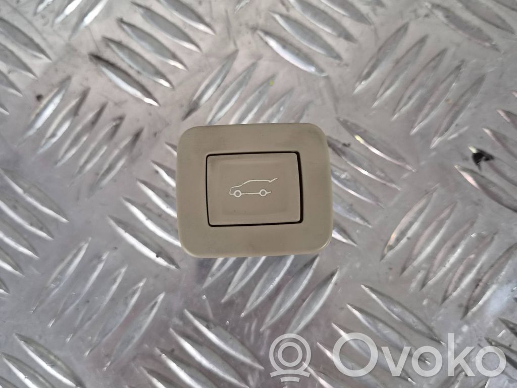 Opel Insignia A Tailgate/boot open switch button 