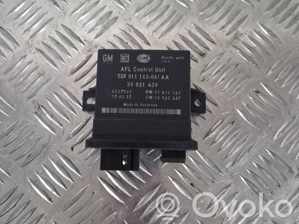 Opel Insignia A Light module LCM 