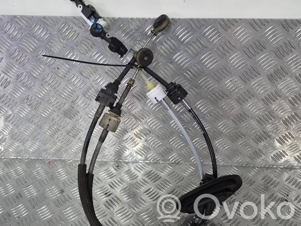 Opel Astra K Gear shift cable linkage 
