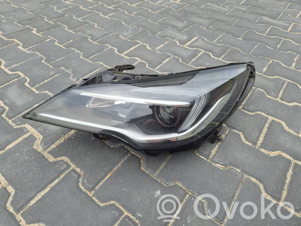 Opel Astra K Scheinwerfer 