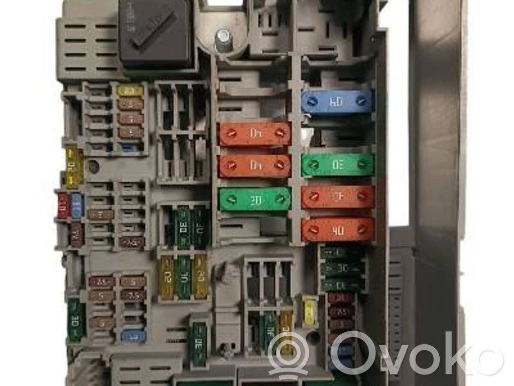 Fuse box set   442300661,6906621