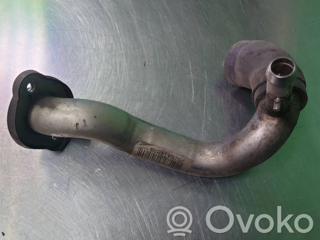 Engine coolant pipe/hose   7516414070