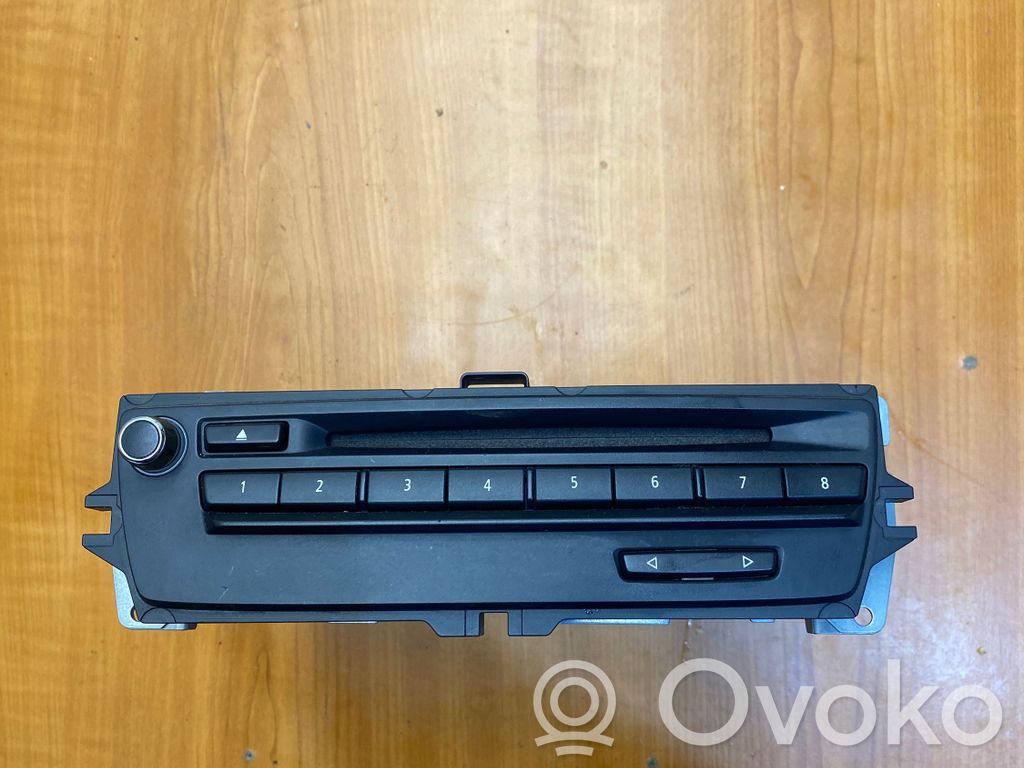 Radio / CD-Player / DVD-Player / Navigation   9239323