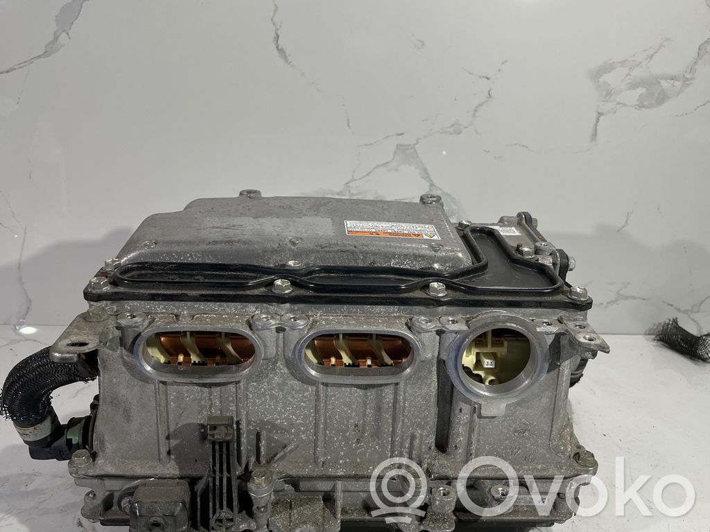 Toyota Auris E180 Inversor/convertidor de voltaje 