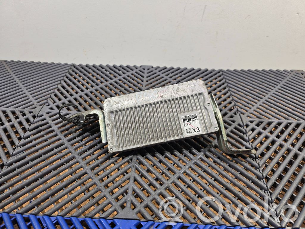 Toyota Auris E180 Engine control unit/module 