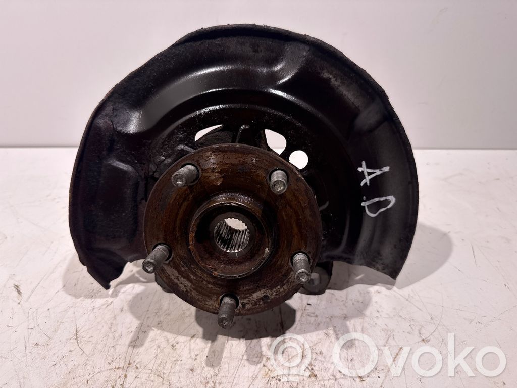 Toyota Auris E180 Piasta koła przedniego 
