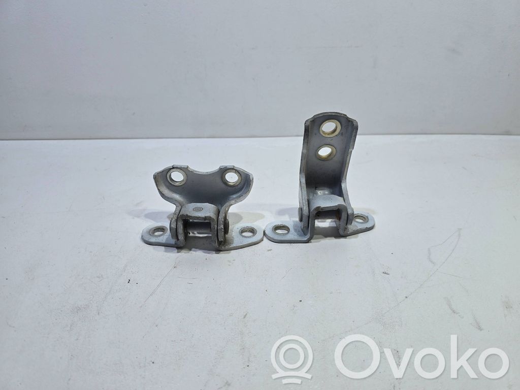Front door hinge set