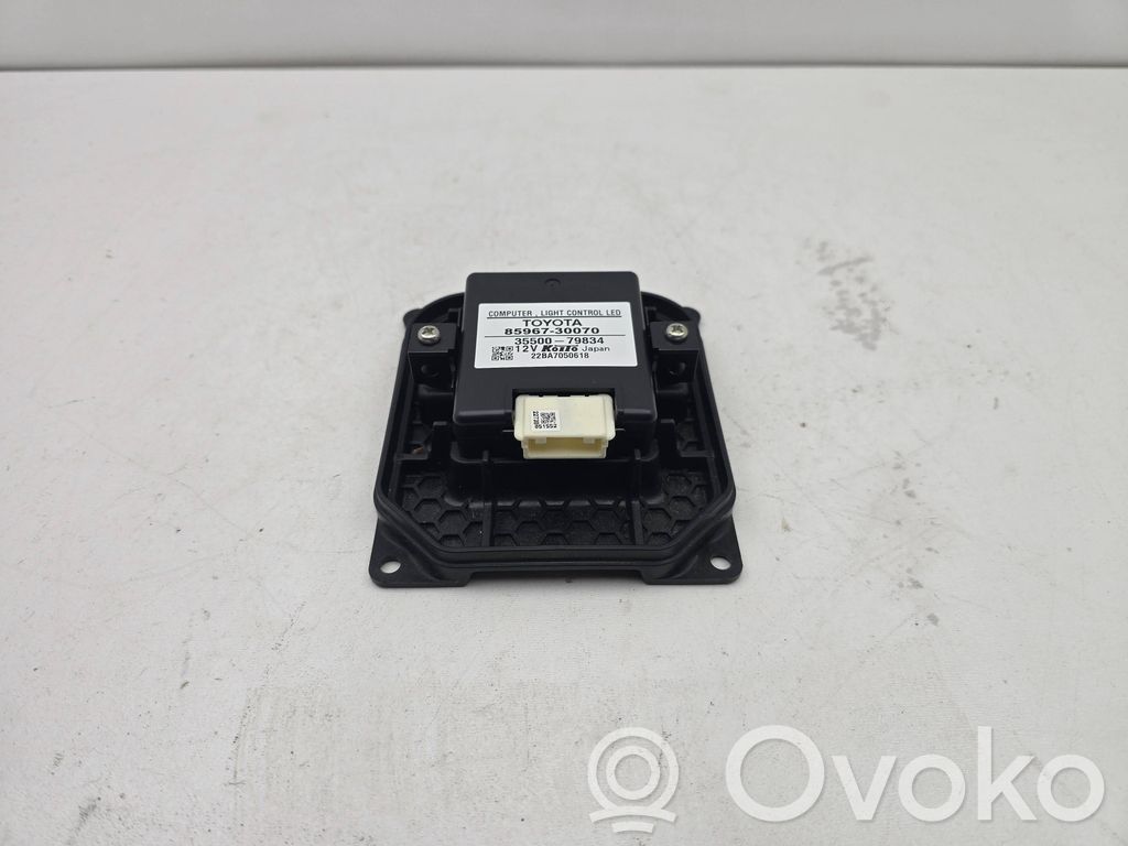 Toyota Prius (XW30) Módulo de control de balasto LED 