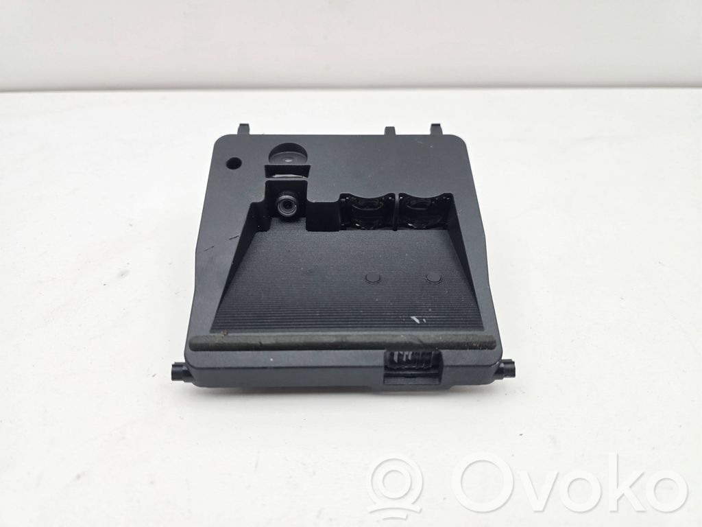 Toyota Auris E180 Windshield/windscreen camera 