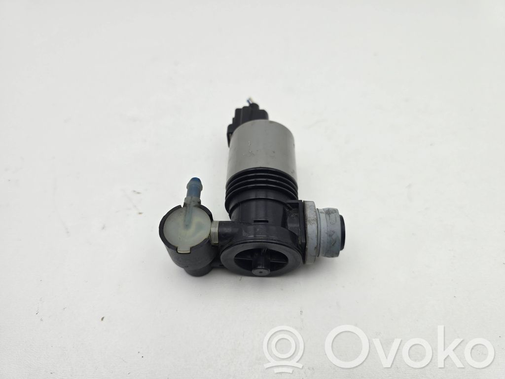 Toyota Auris E180 Pompa spryskiwacza szyby przedniej / czołowej 