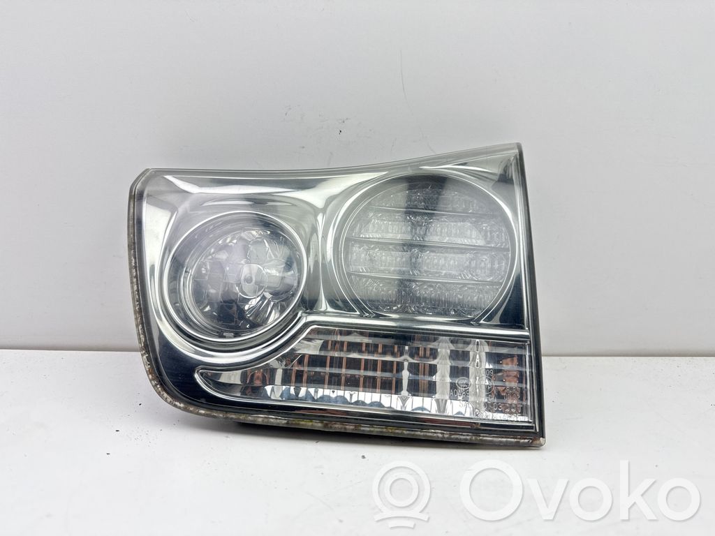 Lexus RX 330 - 350 - 400H Takaluukun takavalot 