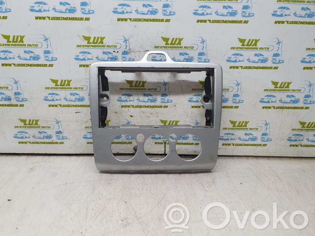 Ford Focus Dashboard trim 