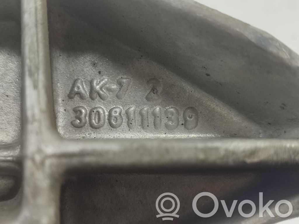 Mitsubishi Space Star Engine mounting bracket 