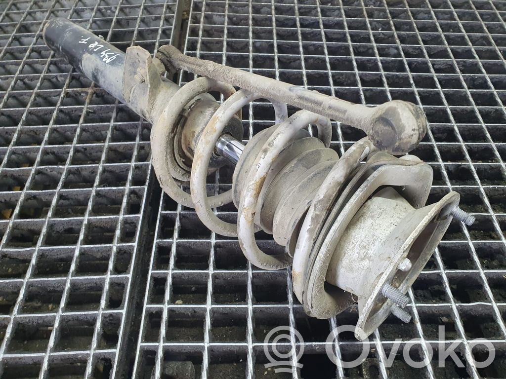 BMW 1 E81 E87 Front shock absorber with coil spring 